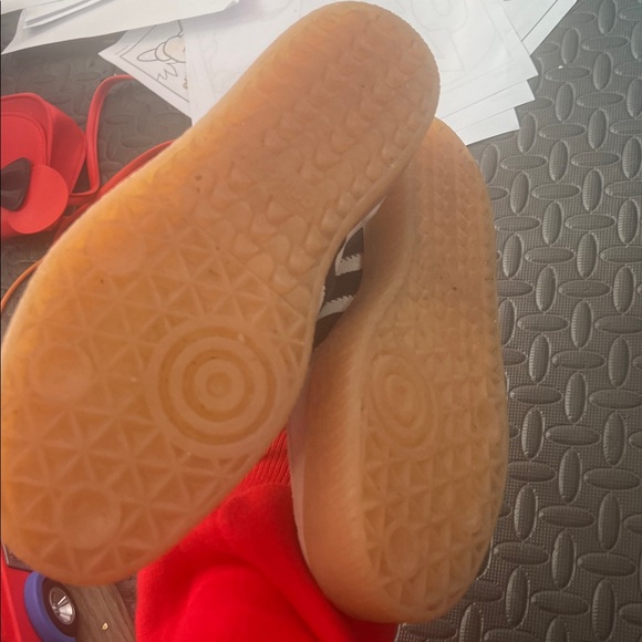 adidas sambae Cream and Black Athletic Shoes - Picture 11 of 11